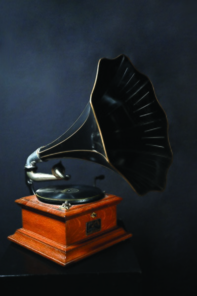 Echoes of the Past: The History of Gramophones